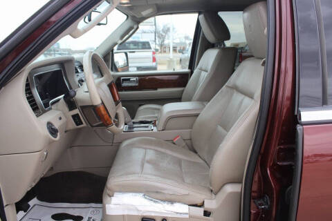 2011 Lincoln Navigator L