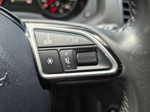 2016 Audi Q3 2.0T quattro Premium Plus