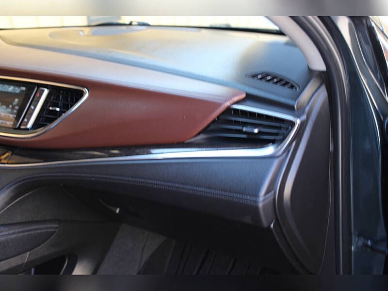 2018 Buick Enclave Avenir