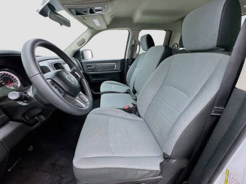 2024 RAM 1500 Classic SLT