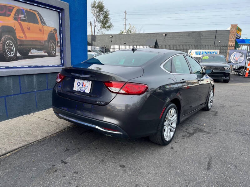 2015 Chrysler 200 Limited