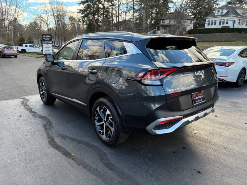 2024 Kia Sportage EX