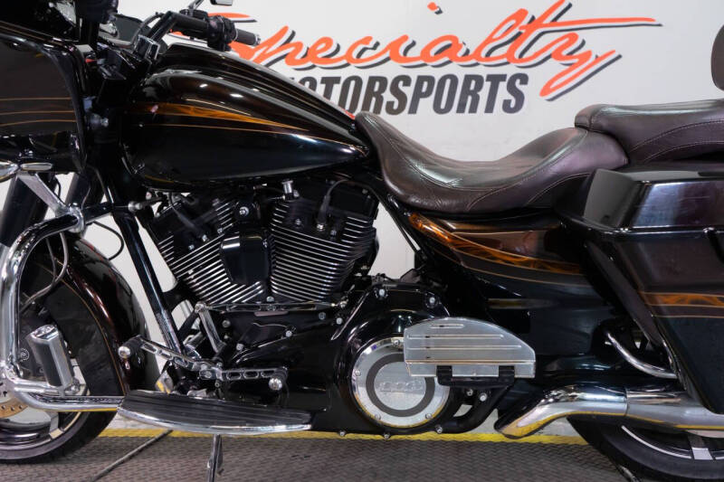 2012 Harley-Davidson CVO Road Glide