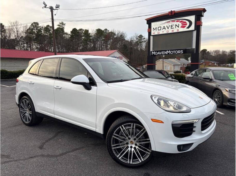 2017 Porsche Cayenne Platinum Edition
