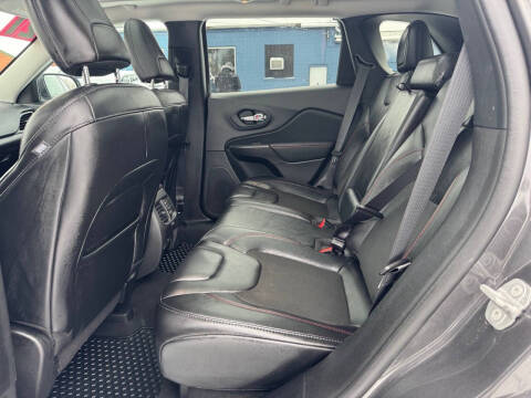 2021 Jeep Cherokee Trailhawk