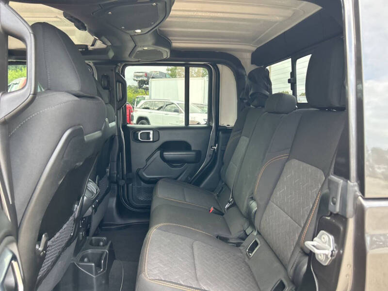 2025 Jeep Gladiator Mojave