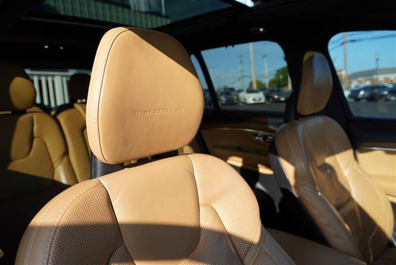 2016 Volvo XC90 T6 First Edition