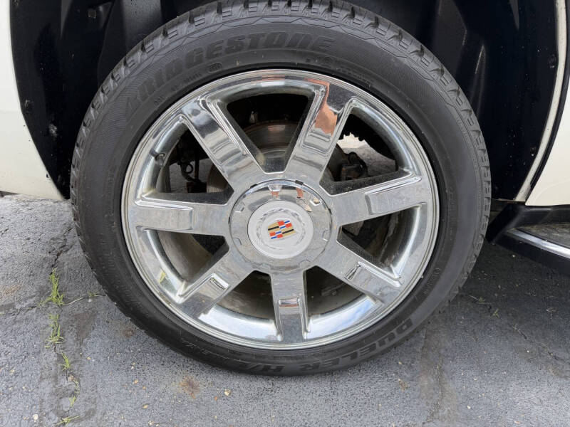 2013 Cadillac Escalade Luxury