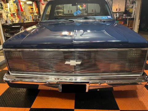 1984 Chevrolet Silverado 1500 SS Classic