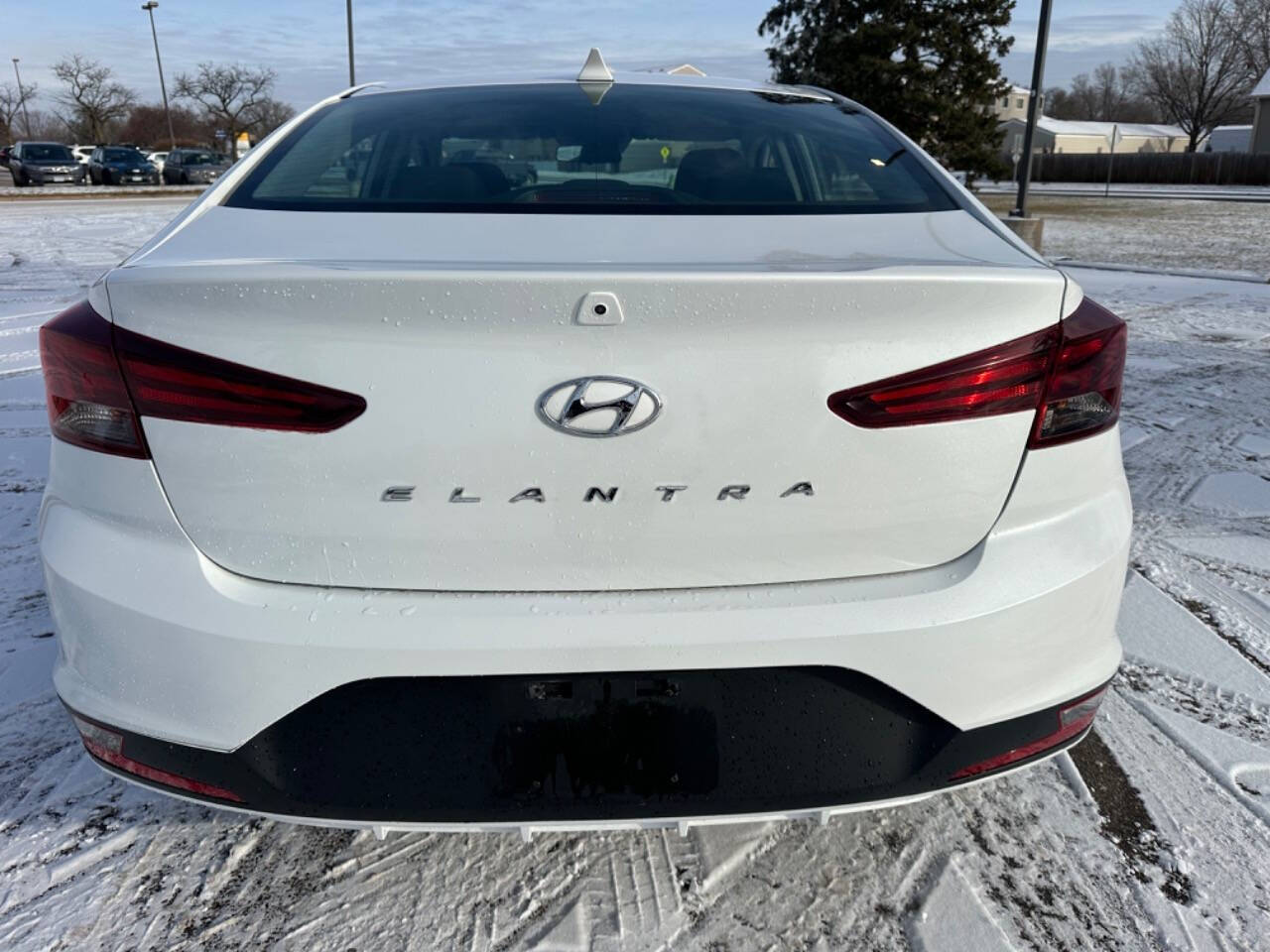 2020 Hyundai ELANTRA for sale at JUST AUTOS in MINNEAPOLIS, MN