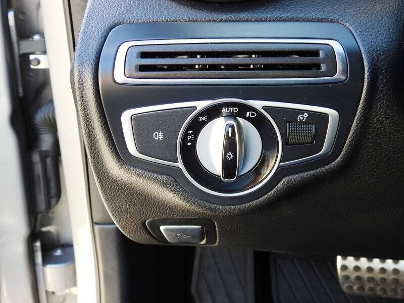 2016 Mercedes-Benz C-Class  - $19,000