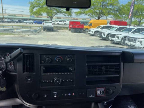 2026 Chevrolet Express LT 3500