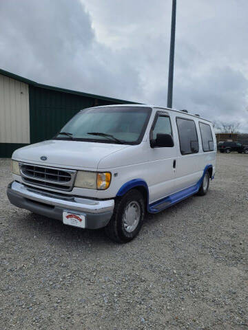 2001 Ford E-Series Cargo for sale at WESTSIDE GARAGE LLC in Keokuk IA