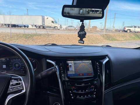 2017 Cadillac Escalade Platinum