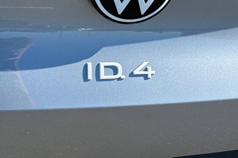 2025 Volkswagen ID.4 Pro