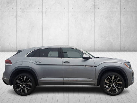 2025 Volkswagen Atlas Cross Sport SEL Premium R-Line 4Motion