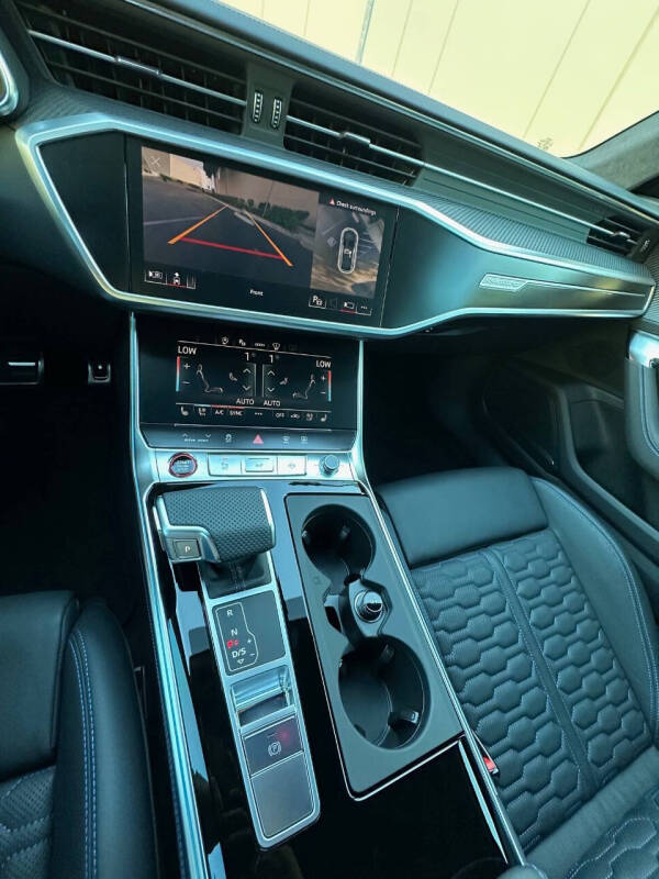 2025 Audi RS 6 Avant performance 4.0T quattro Avant