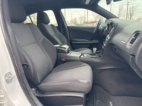 2015 Dodge Charger SXT