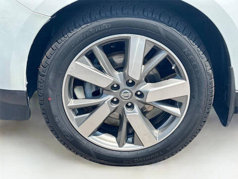 2014 Nissan Pathfinder Platinum