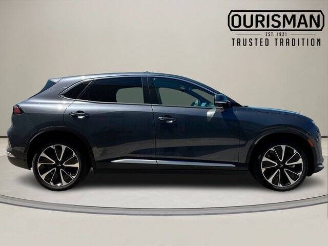 2025 VinFast VF8 Plus