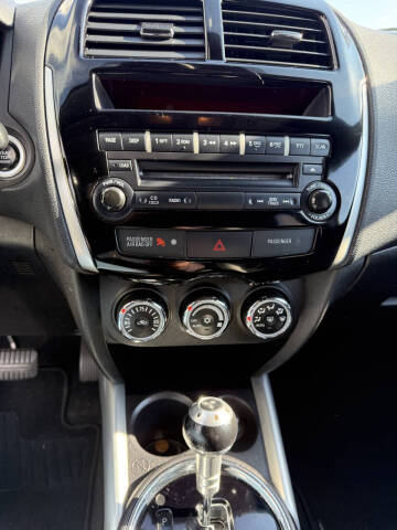 2012 Mitsubishi Outlander Sport SE