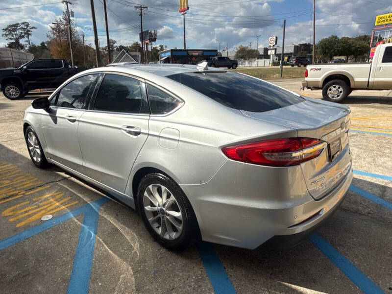 2019 Ford Fusion SE