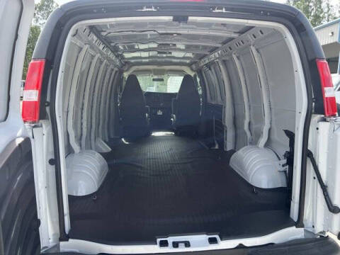 2025 Chevrolet Express 2500