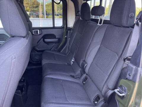 2021 Jeep Gladiator Willys