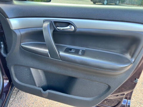 2009 Saturn Outlook XE