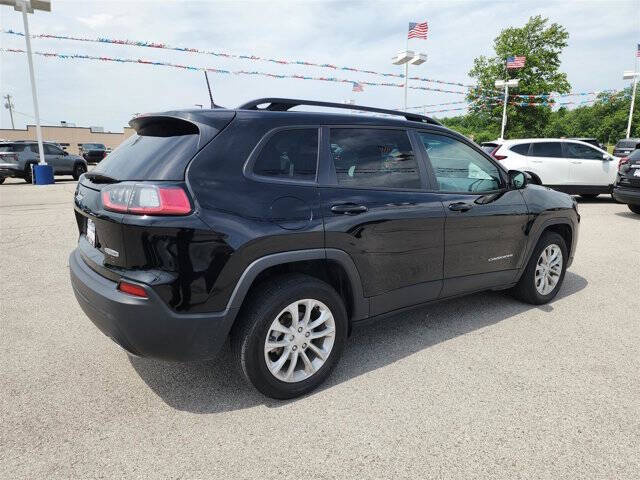 2022 Jeep Cherokee Latitude Lux