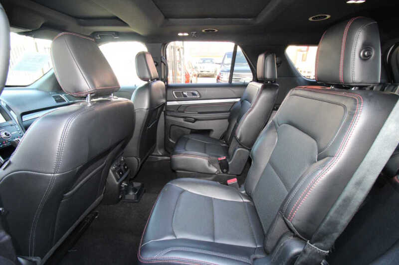 2019 Ford Explorer Sport