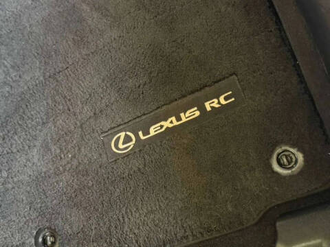 2017 Lexus RC 200t