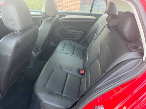 2017 Volkswagen Golf TSI S