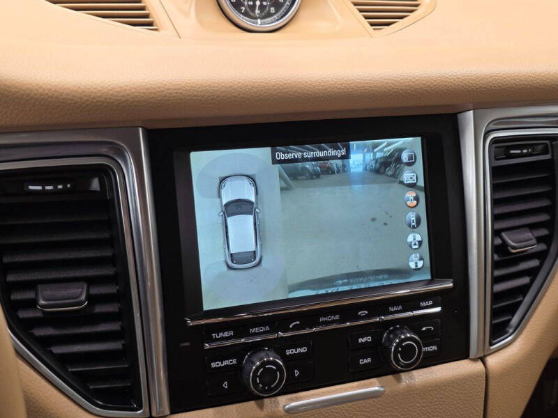 2016 Porsche Macan S