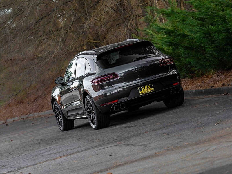 2017 Porsche Macan GTS