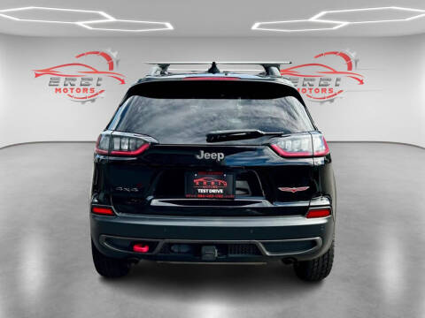 2019 Jeep Cherokee Trailhawk