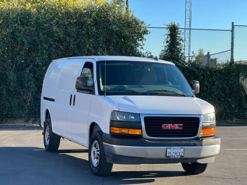 2020 GMC Savana 2500