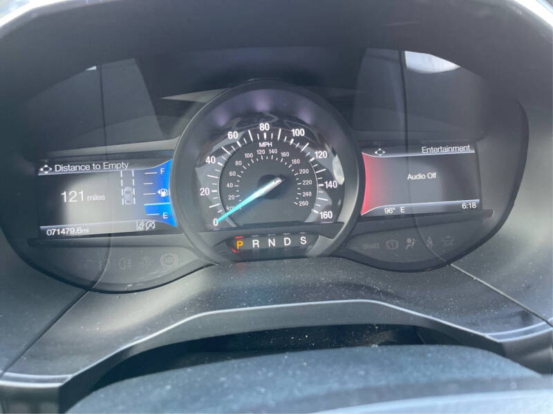2020 Ford Edge Titanium