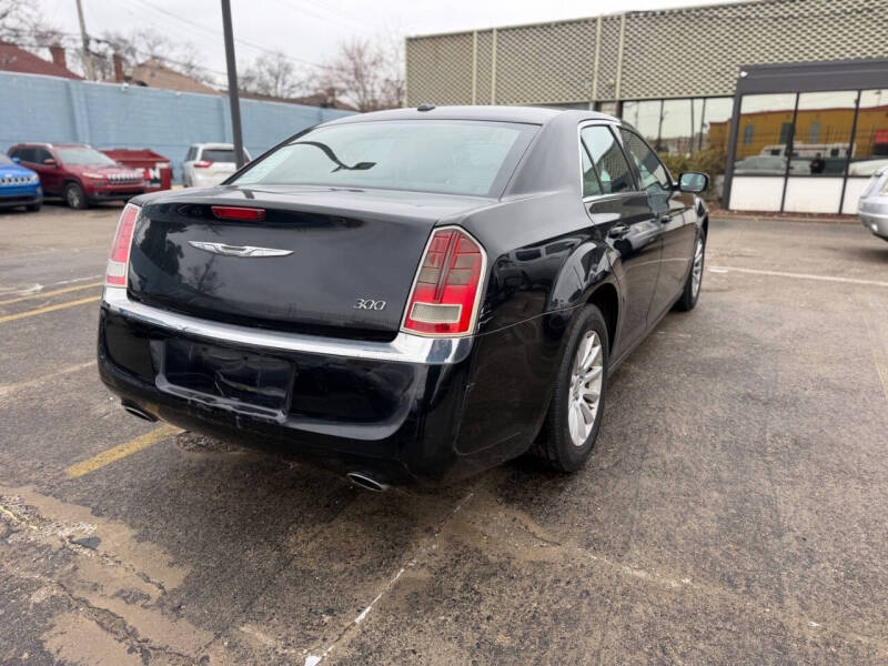 2013 Chrysler 300
