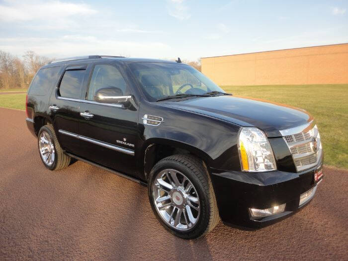 2013 Cadillac Escalade Platinum Edition