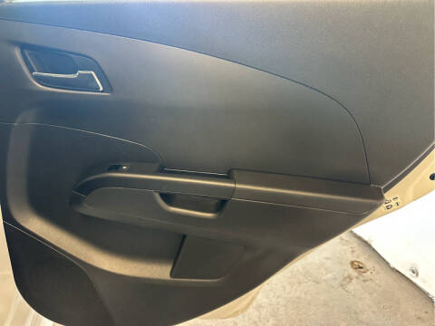 2019 Chevrolet Sonic LT Auto