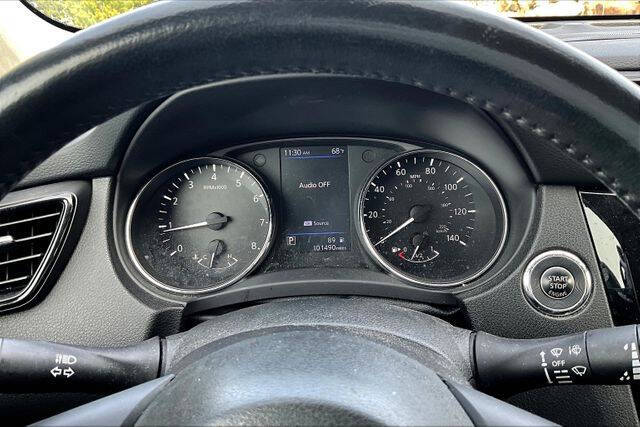 2018 Nissan Rogue SV