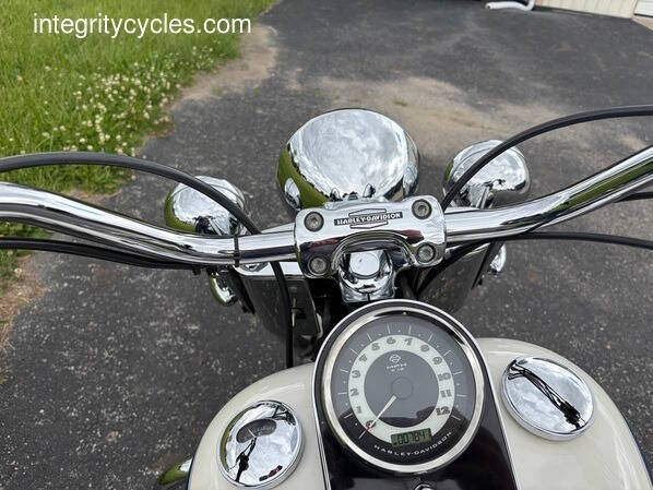 2012 Harley-Davidson Softail Deluxe