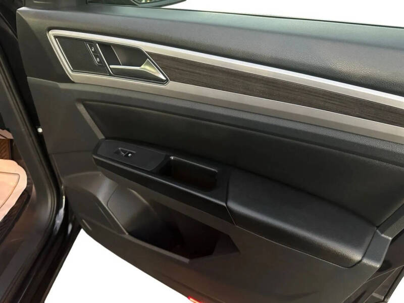 2018 Volkswagen Atlas 2.0T SE