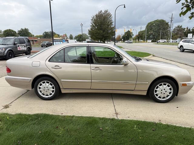 2001 Mercedes-Benz E-Class E 320