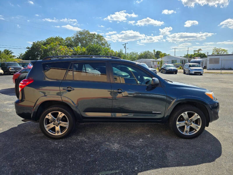 2011 Toyota RAV4 Sport
