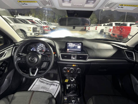 2018 Mazda MAZDA3 Sport