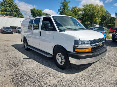 2022 Chevrolet Express 2500