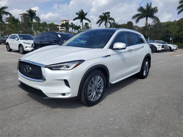 2025 Infiniti QX50 Luxe