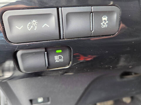2016 Toyota Prius Four Touring